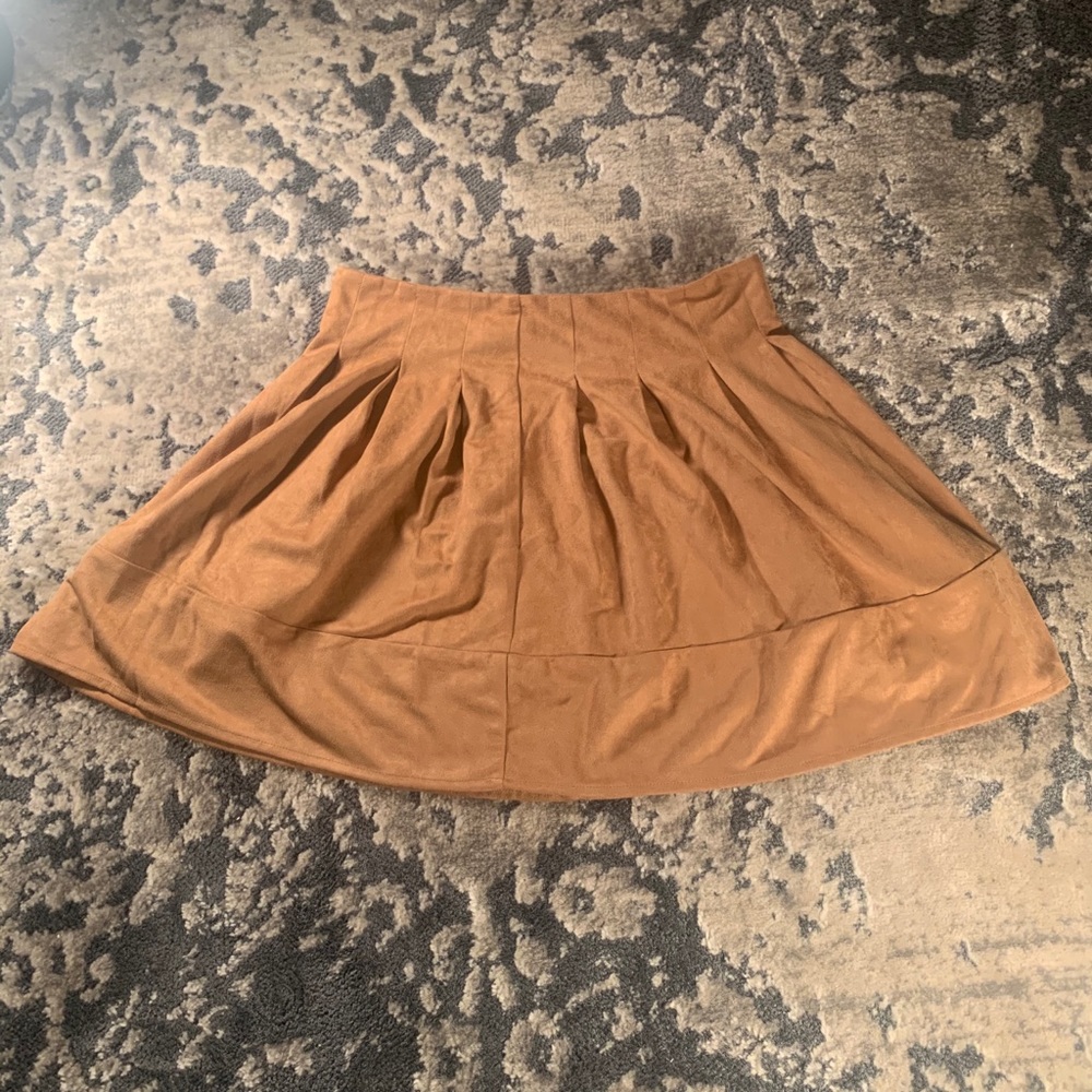 Suede pleated mini skirt